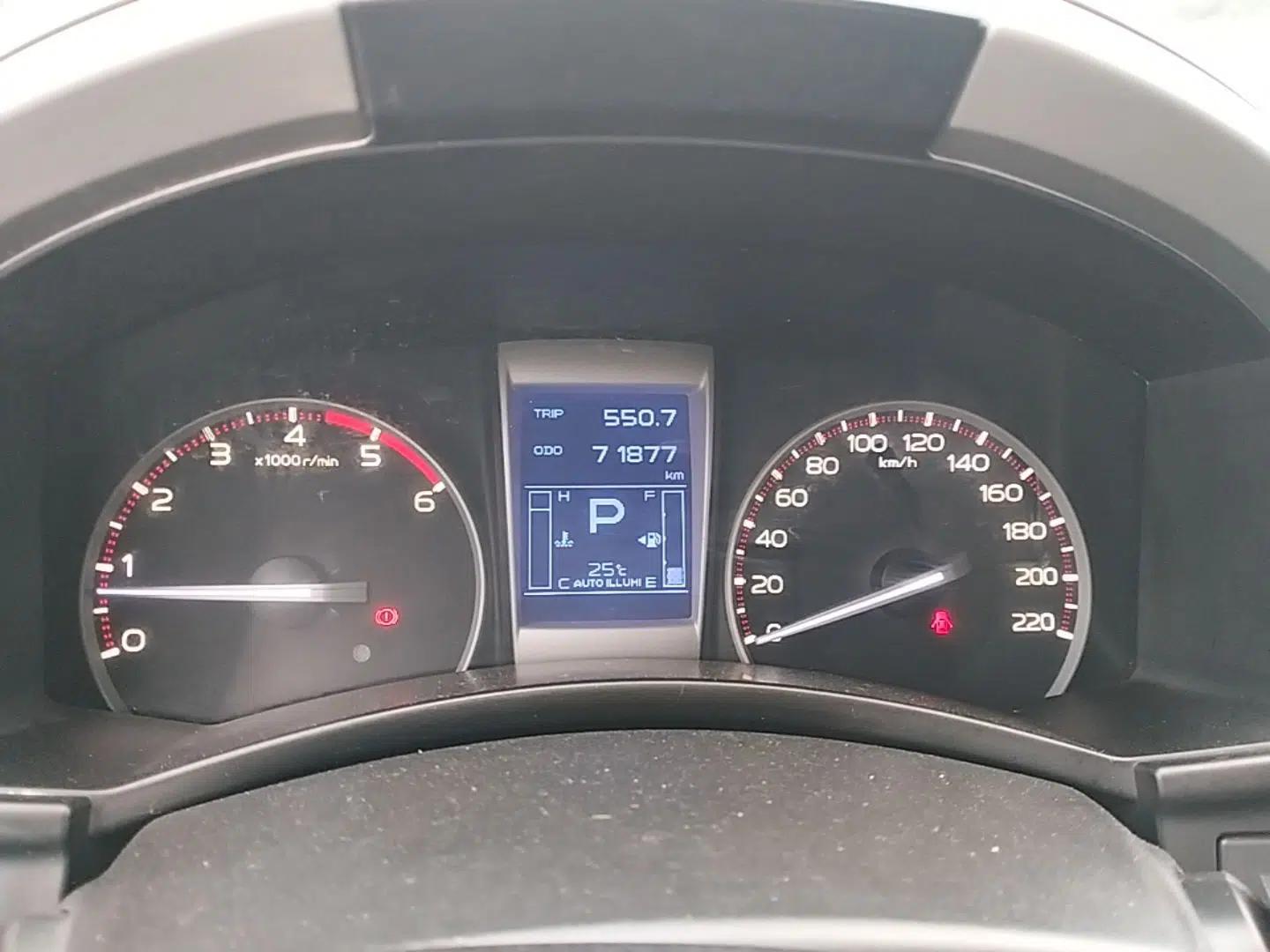 Isuzu D-MAX 2018 3.0T Two-Wheel Drive Automatic Elite Version 4JJ1-TC HI — миниатюра 19