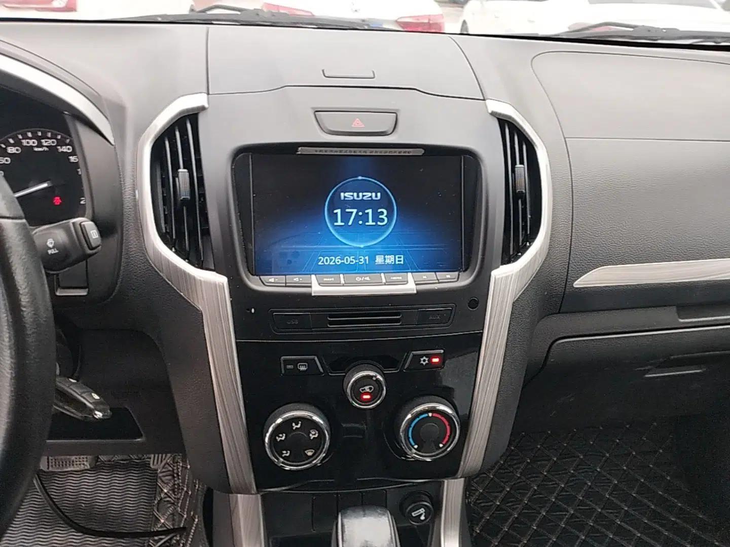 Isuzu D-MAX 2018 3.0T Two-Wheel Drive Automatic Elite Version 4JJ1-TC HI — миниатюра 20