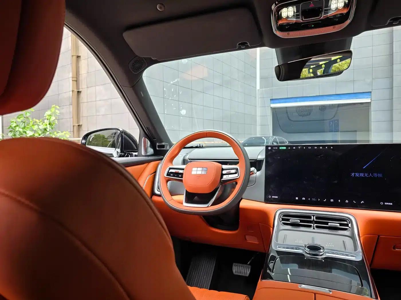 Galaxy M9 2025 210km/h AWD Navigator Edition — миниатюра 11