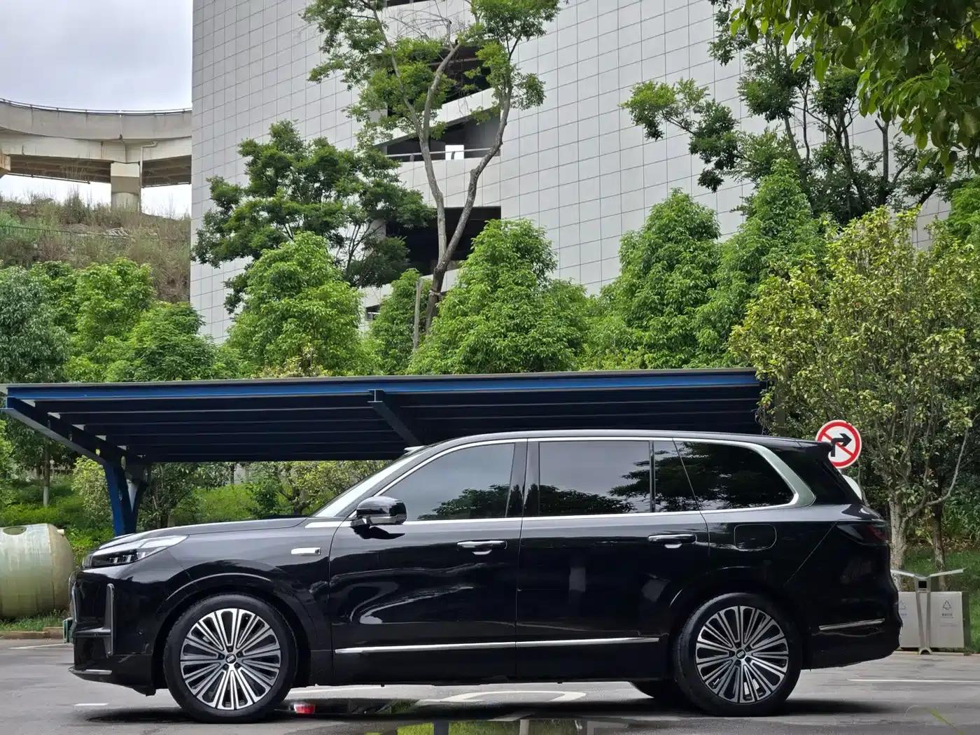 Galaxy M9 2025 210km/h AWD Navigator Edition — миниатюра 4
