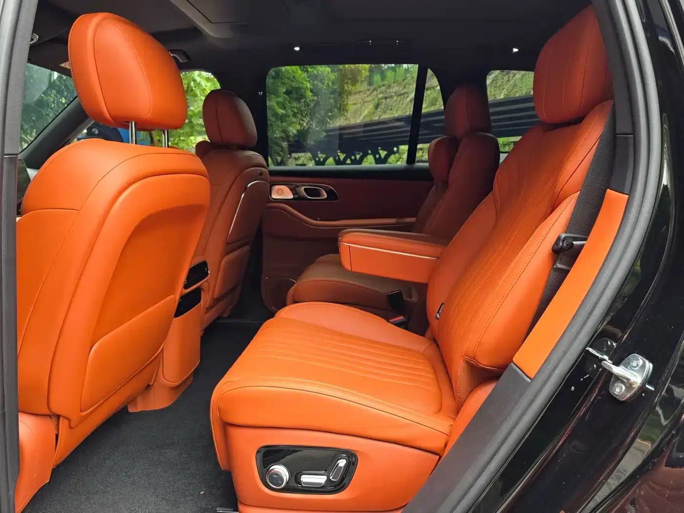 Galaxy M9 2025 210km/h AWD Navigator Edition — миниатюра 10