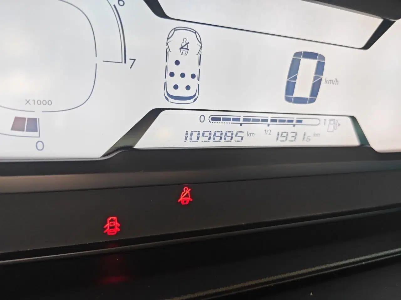 Citroen C4 Picasso 2015 Grand 1.6T Luxury 7-Seater — миниатюра 12