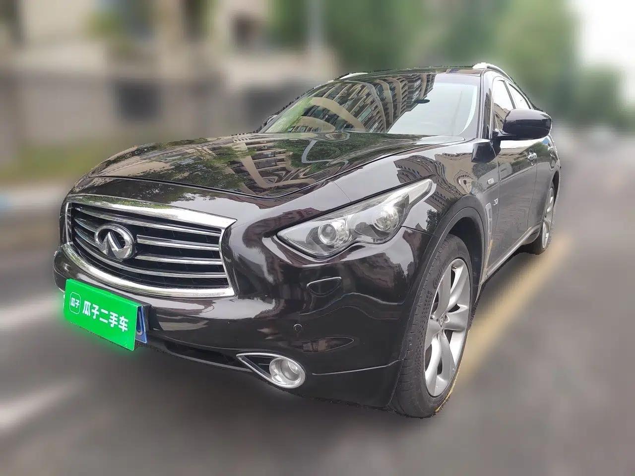 Infiniti QX70 2013 3.7L Standard Edition — миниатюра 1