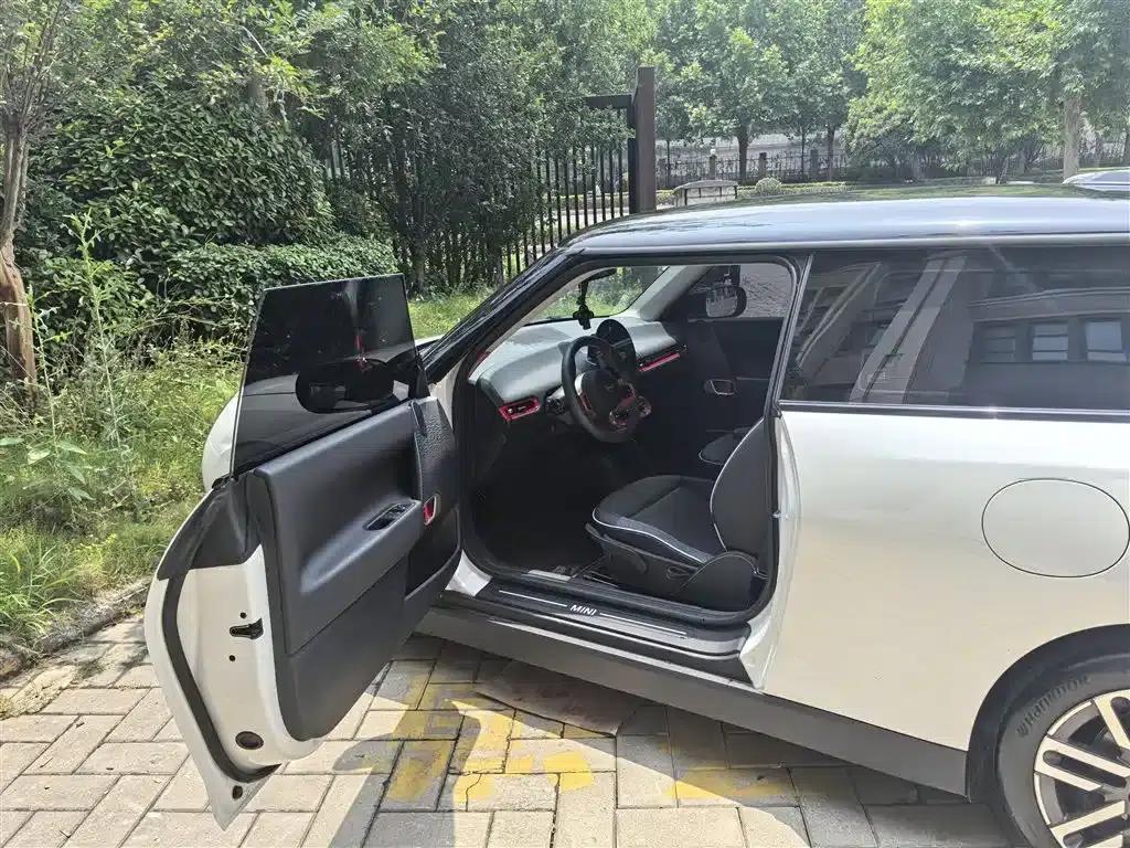 2024 Electric MINI Cooper (456km/h) - Classic Style — миниатюра 14
