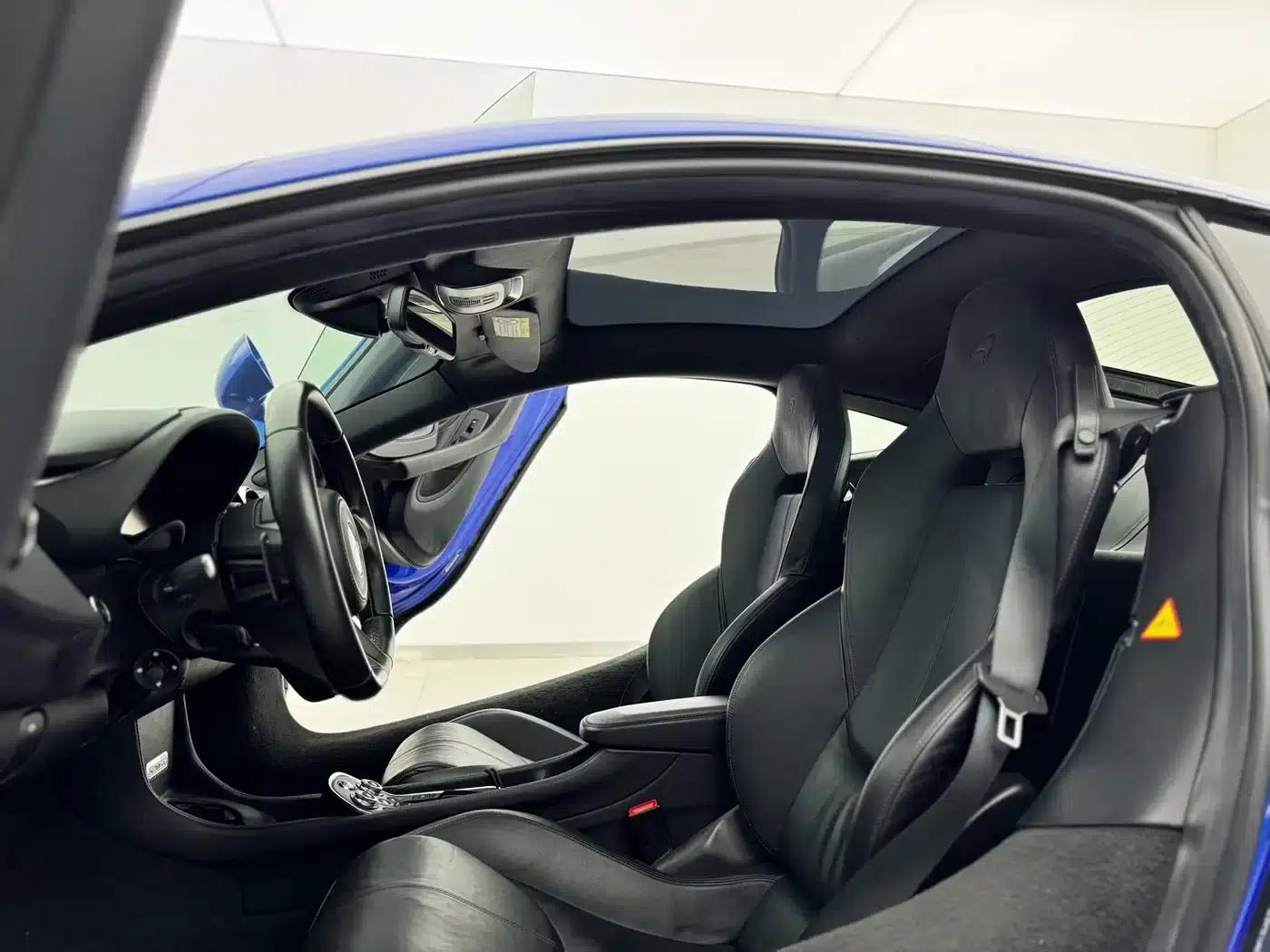 McLaren 570 2019 570GT 3.8T Coupe — миниатюра 6