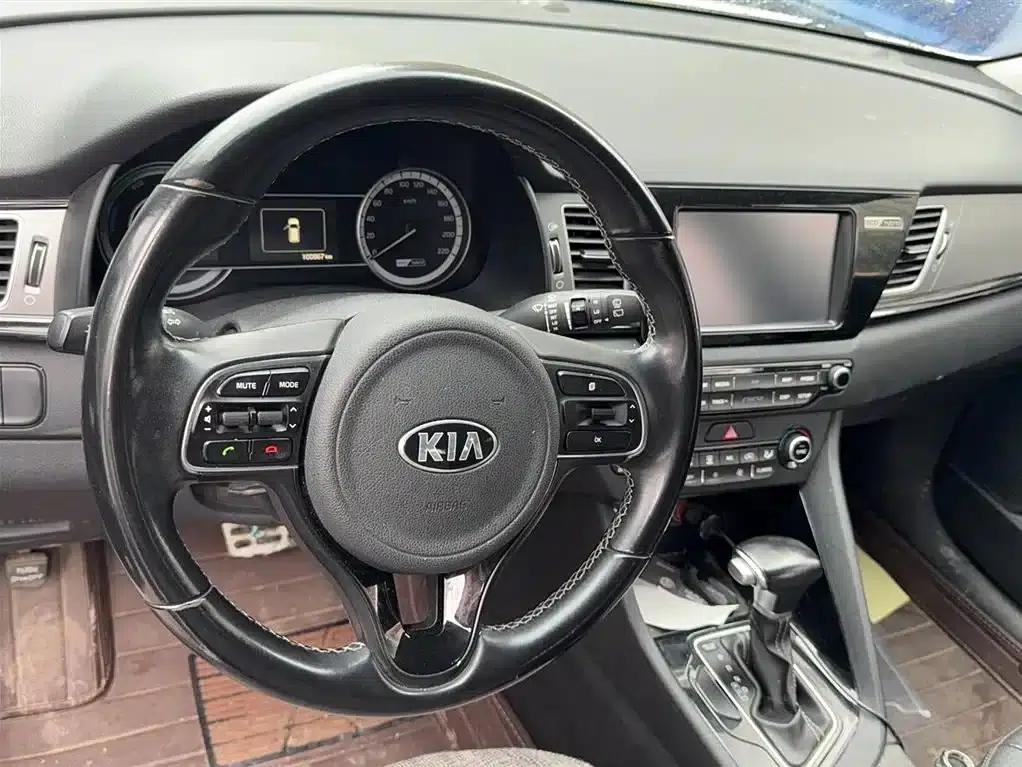 Niro 2017 1.6L Luxury Edition — миниатюра 12