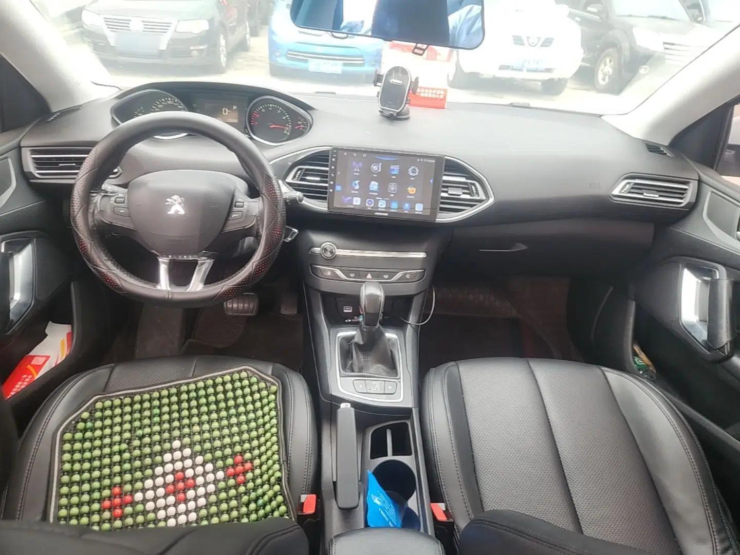Peugeot 308S 2015 1.2T Automatic Jingchi Edition — миниатюра 12