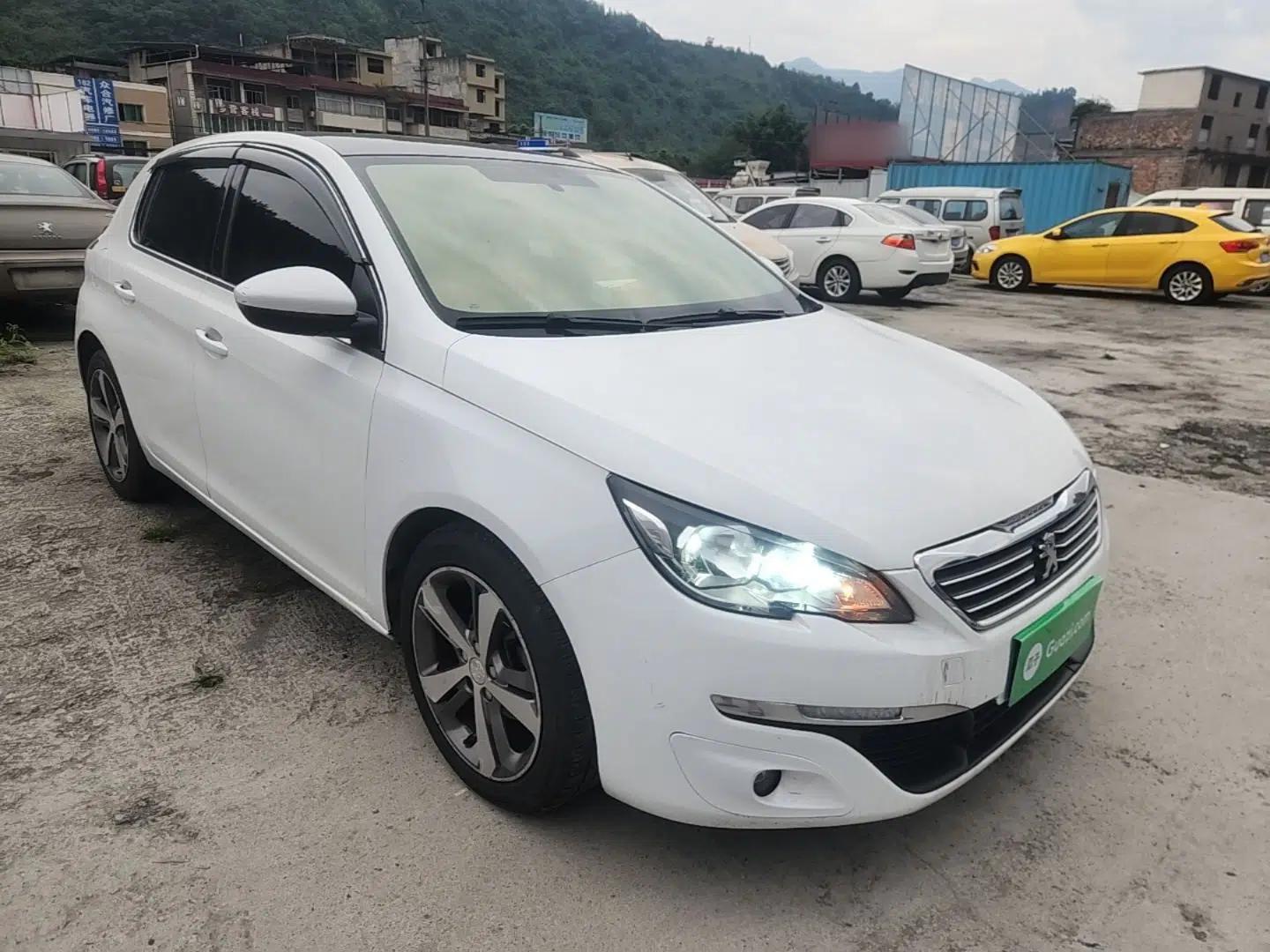 Peugeot 308S 2015 1.2T Automatic Jingchi Edition — миниатюра 3
