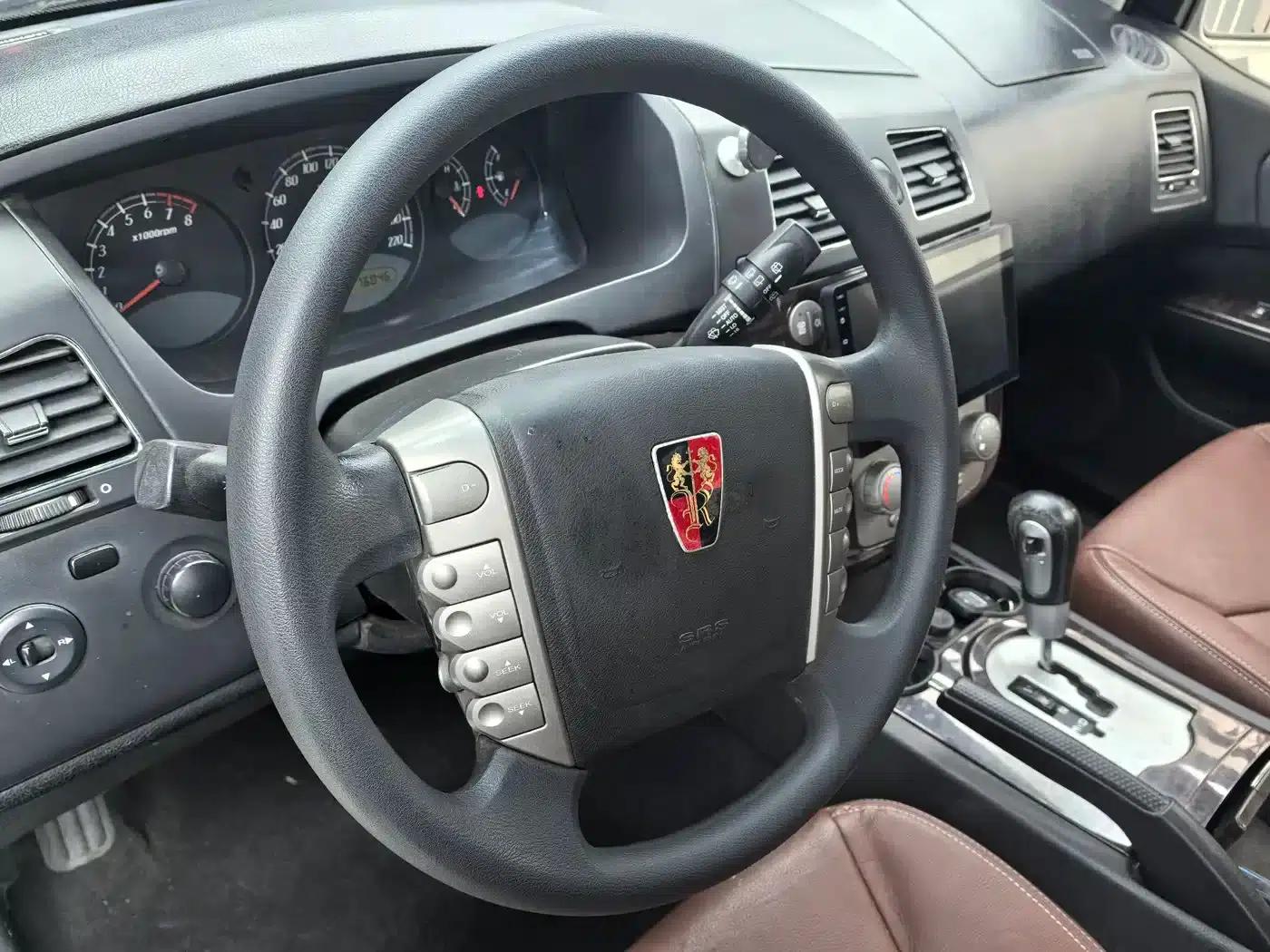 Roewe W5 2013 1.8T 2WD Automatic Sheng Yu Edition — миниатюра 4