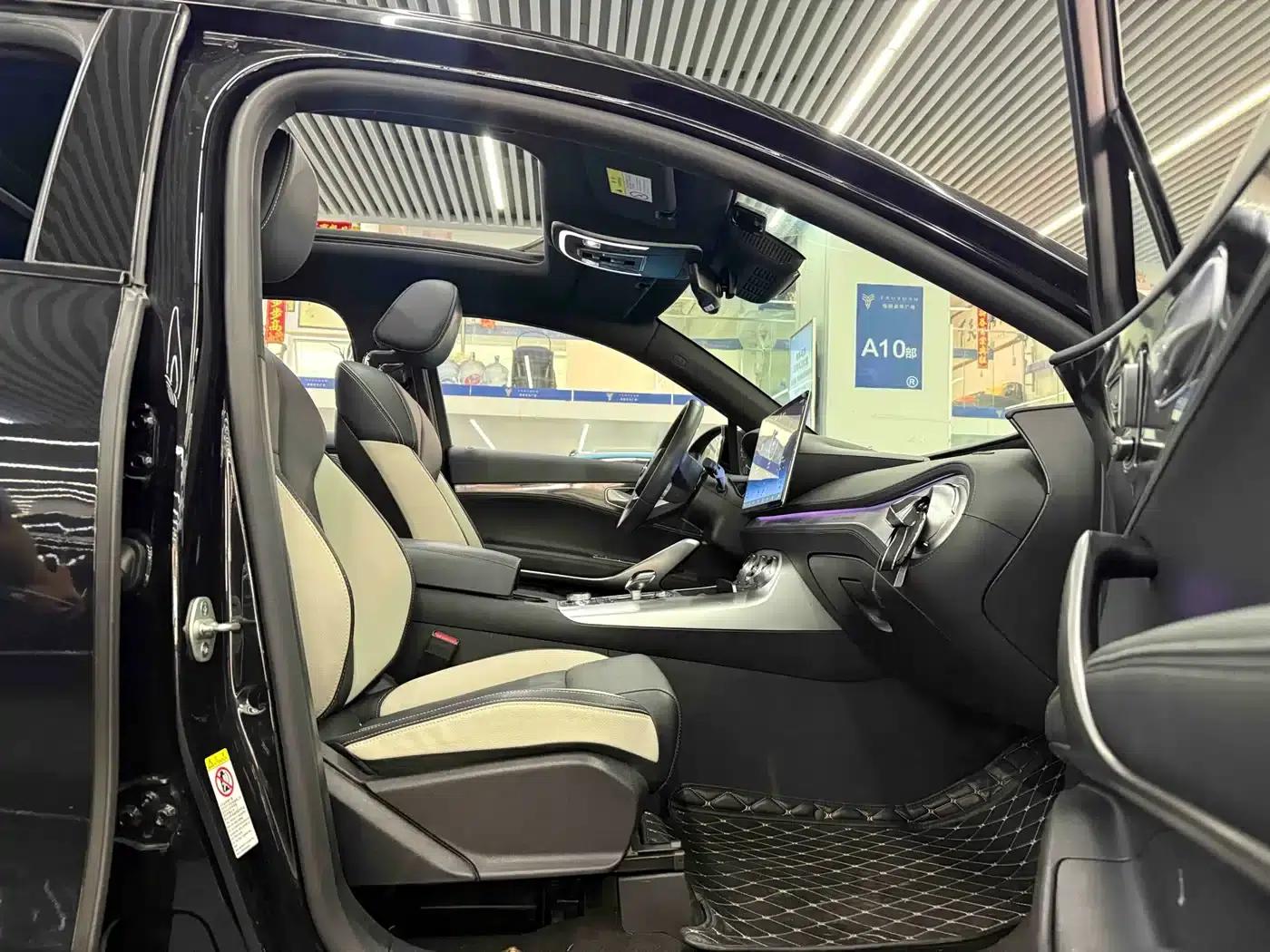 Denza X 2020 PHEV Sport Edition — миниатюра 9