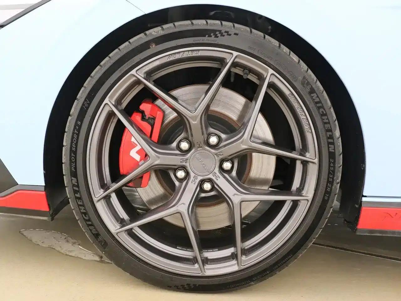 2023 Elantra N 2.0T Sport Package Edition — миниатюра 11