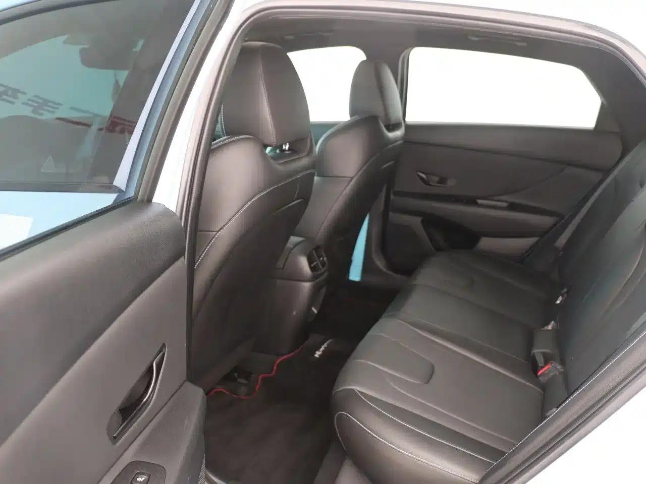 2023 Elantra N 2.0T Sport Package Edition — миниатюра 12