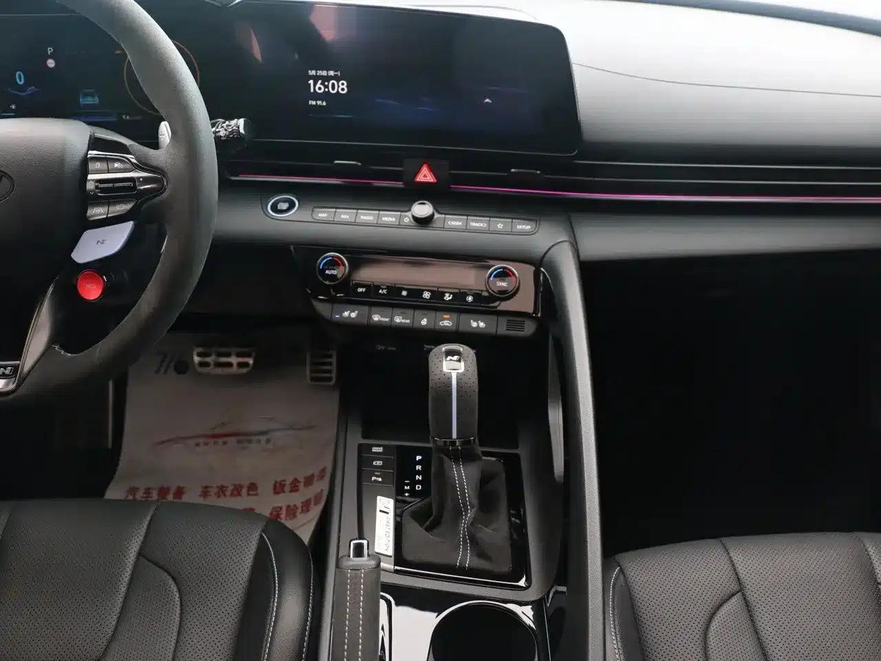 2023 Elantra N 2.0T Sport Package Edition — миниатюра 13