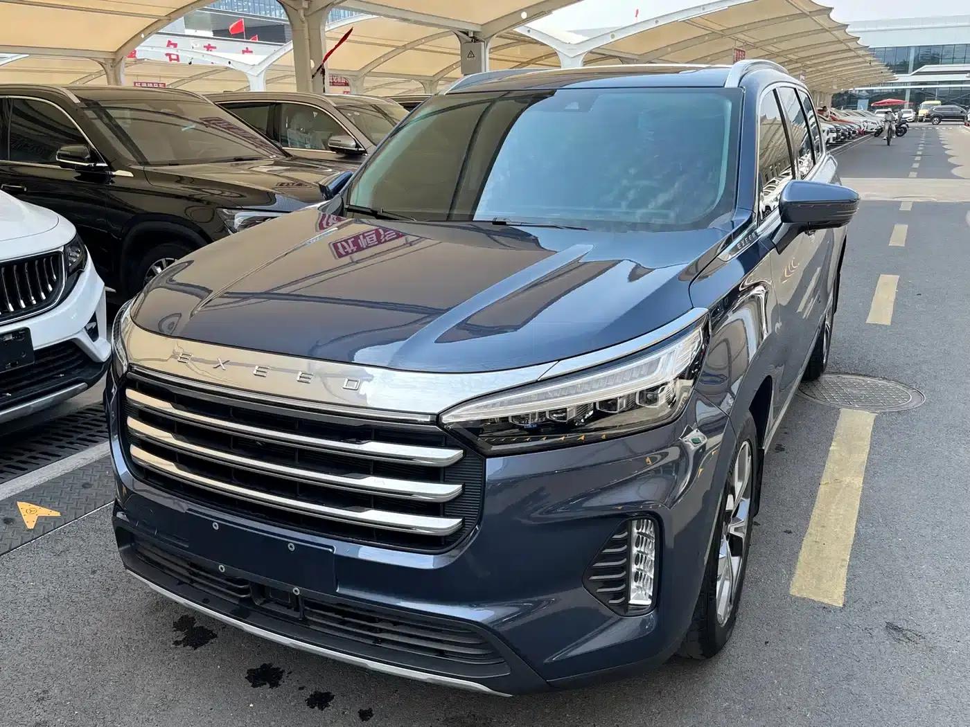 Starlight Moon 2021 400T 2WD Starlight Pro Edition 7-Seater — миниатюра 1