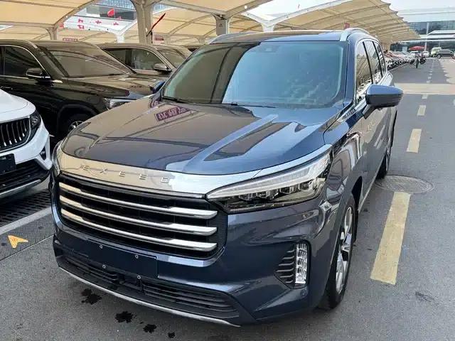 Starlight Moon 2021 400T 2WD Starlight Pro Edition 7-Seater