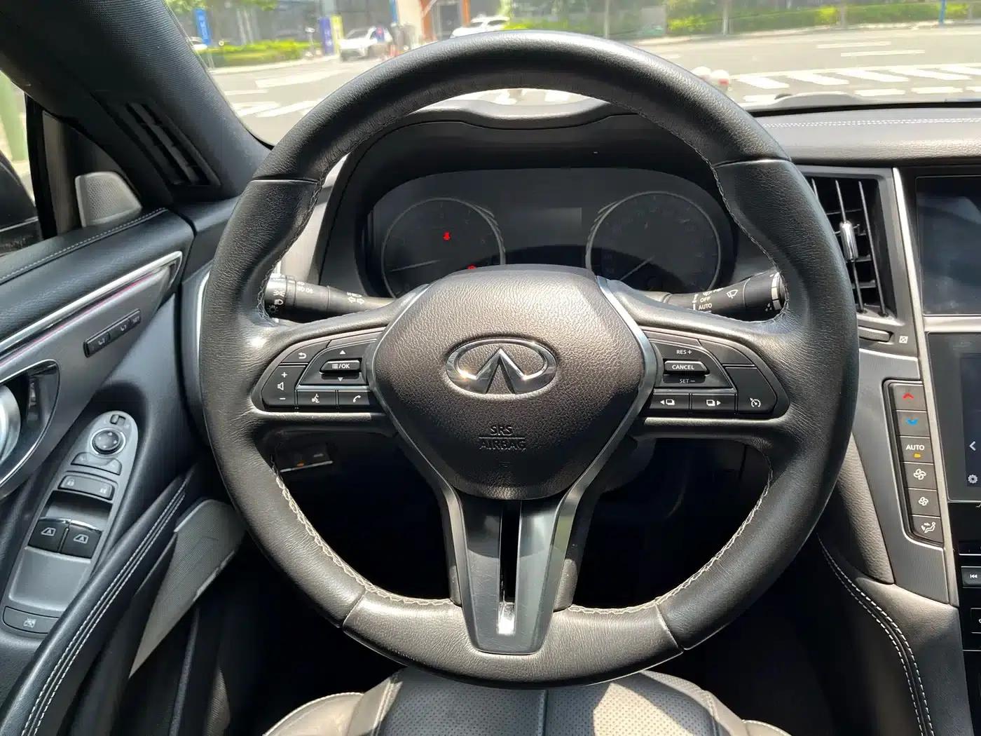 Infiniti Q60 2019 2.0T Luxury Edition — миниатюра 19