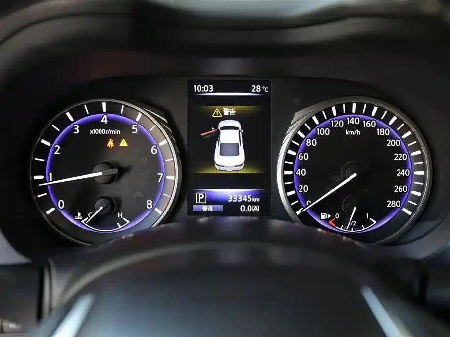Infiniti Q60 2017 2.0T Luxury Edition — миниатюра 13
