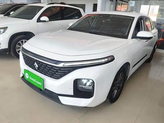 Baojun RC-5 2020 1.5L Manual Zhiyao Elite Edition