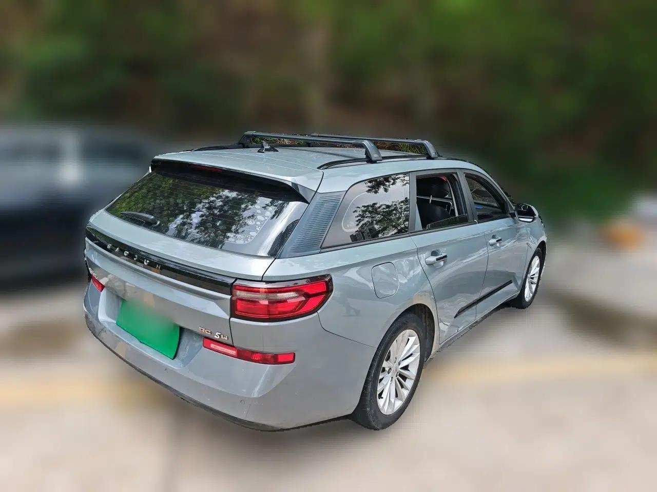 Baojun RC-5 2020 RC-5W 1.5T CVT Smart Luxury Edition — миниатюра 6