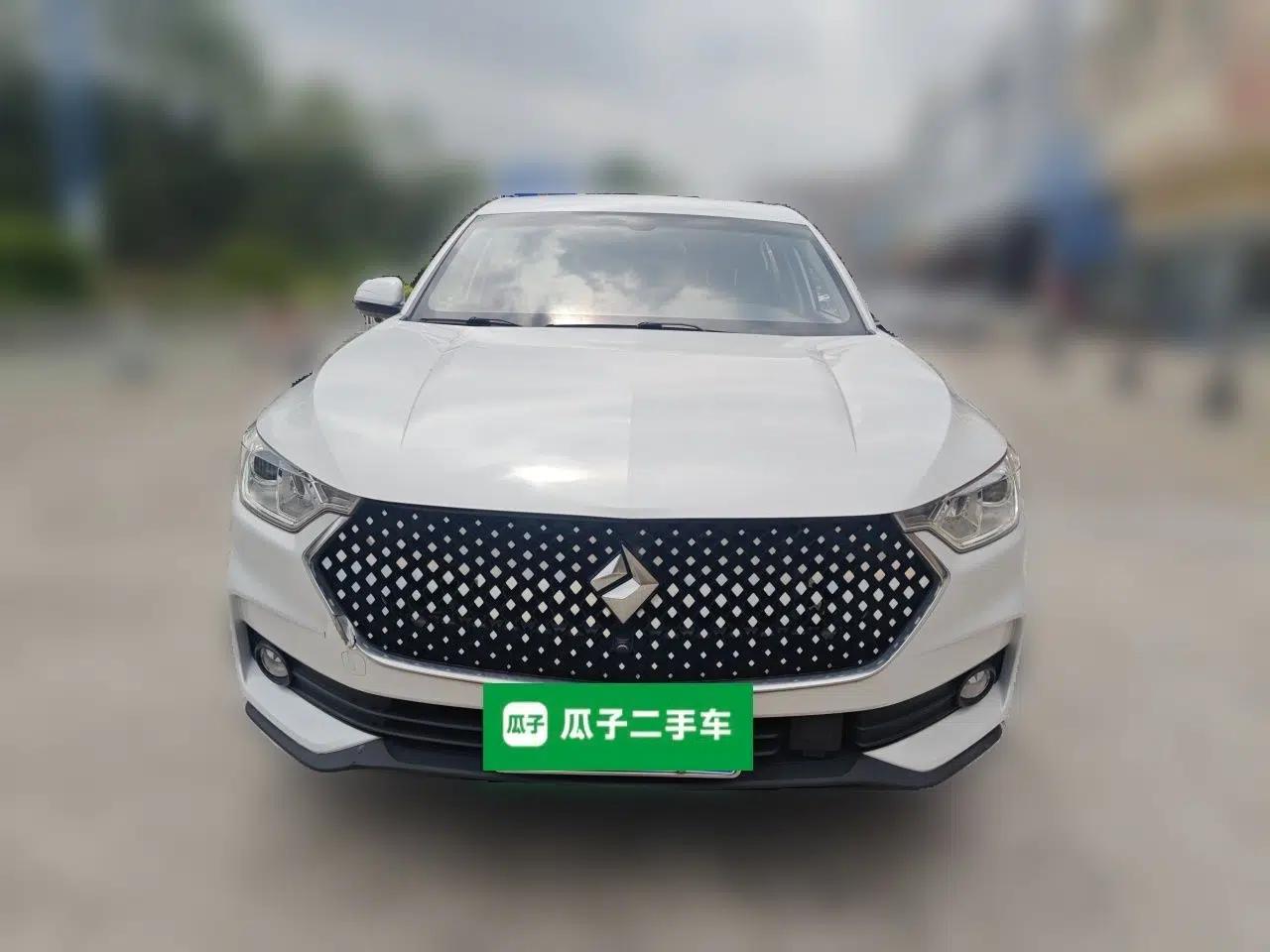 Baojun RC-6 2019 1.5T CVT Elite Version with 24-Hour Online Service — миниатюра 2