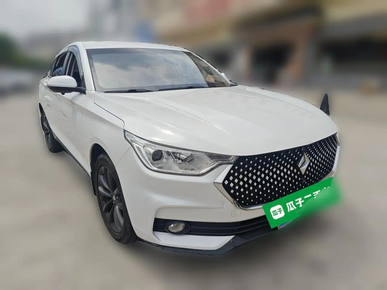 Baojun RC-6 2019 1.5T CVT Elite Version with 24-Hour Online Service — миниатюра 3