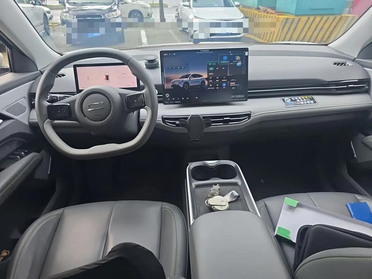 Bestune Yueyi 03 2025 445km Joyful Edition — миниатюра 9