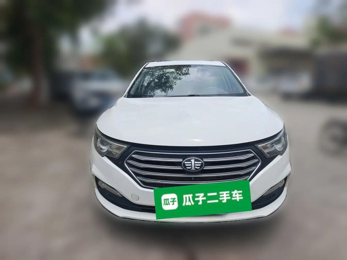 Bestune B30 2016 1.6L Automatic Premium Edition — миниатюра 2