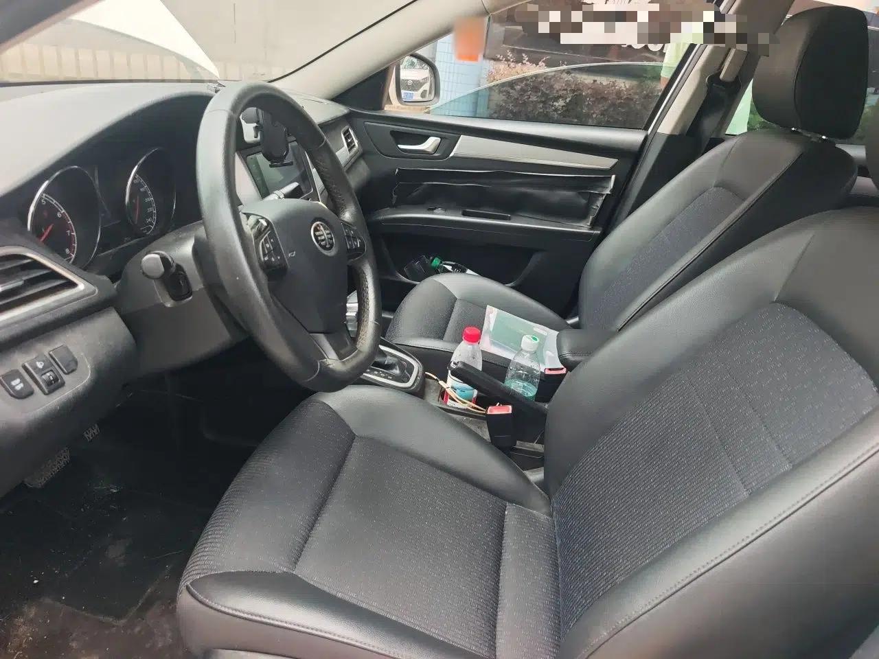 Bestune B30 2016 1.6L Automatic Premium Edition — миниатюра 15