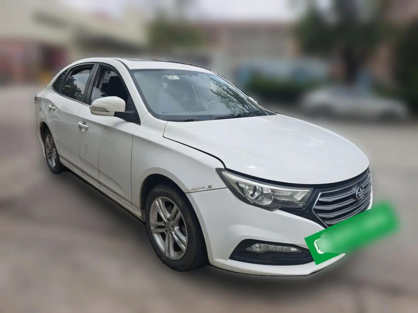 Bestune B30 2016 1.6L Automatic Premium Edition — миниатюра 3