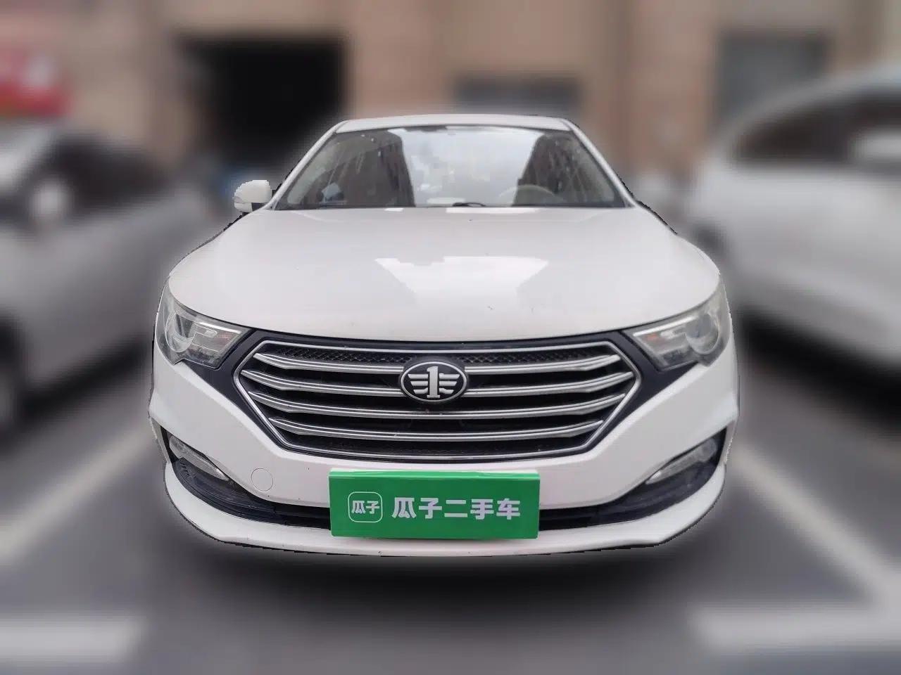 Bestune B30 2016 1.6L Automatic Premium Edition — миниатюра 2