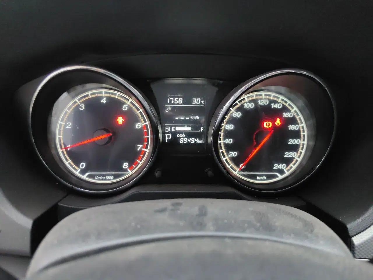 Bestune B30 2016 1.6L Automatic Premium Edition — миниатюра 11