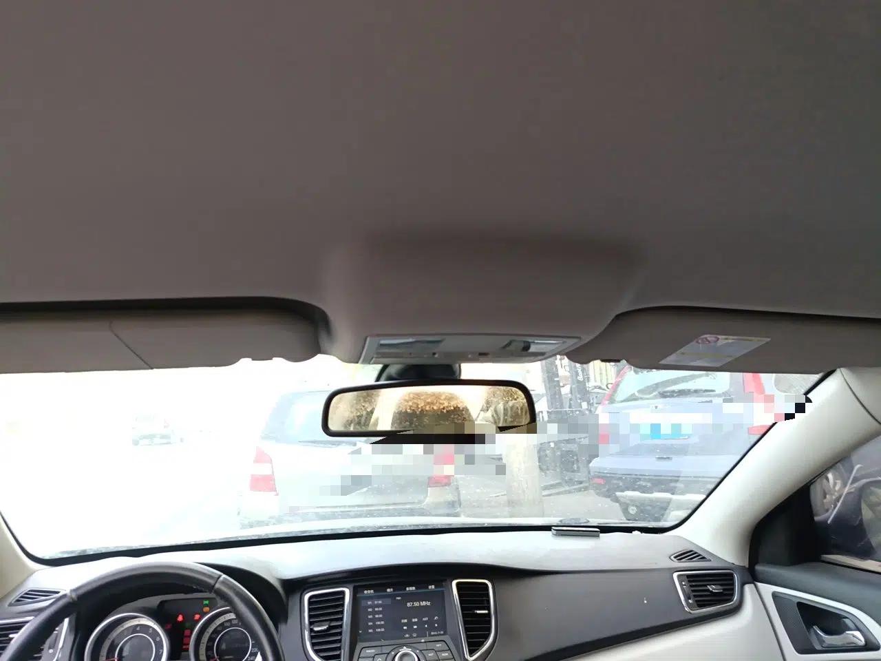 Bestune B90 2012 2.0L automatic comfort version — миниатюра 18