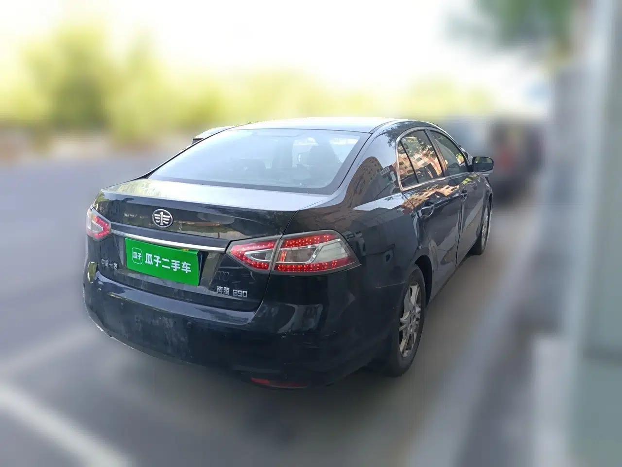 Bestune B90 2012 2.0L automatic comfort version — миниатюра 6