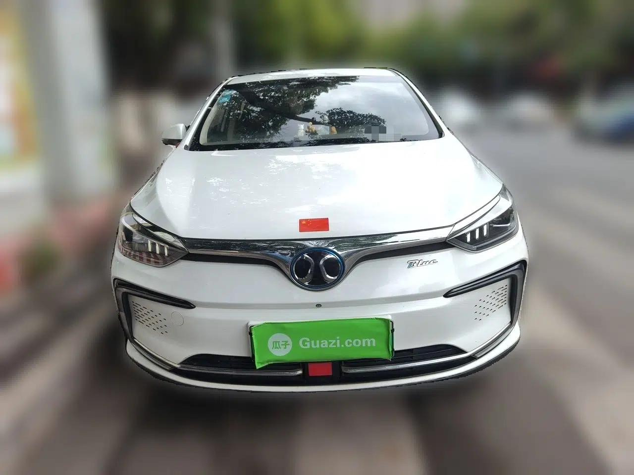 BAIC Beijing EU5 2018 R500 Smart Wind Edition — миниатюра 2