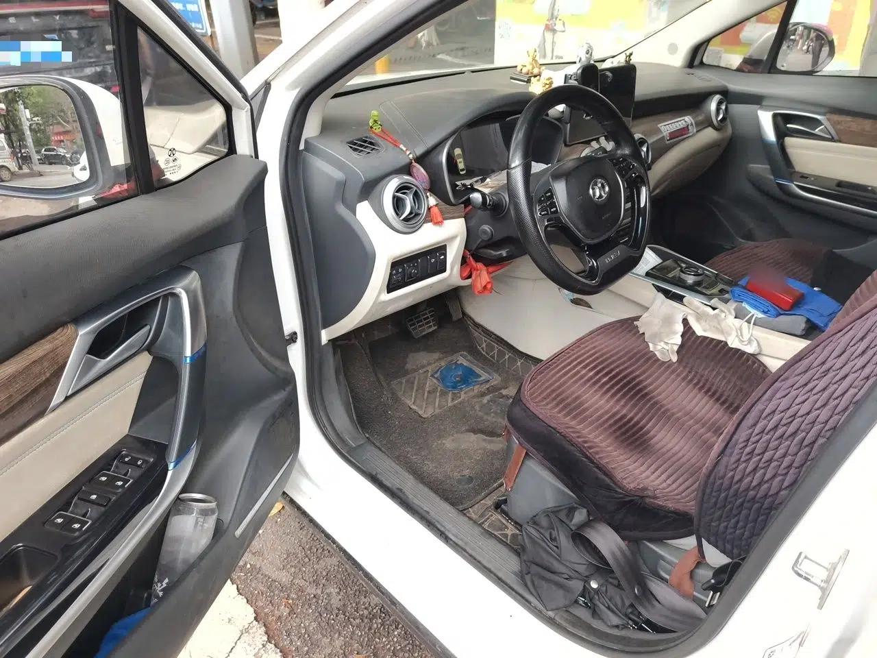 BAIC Beijing EU5 2018 R500 Smart Wind Edition — миниатюра 16