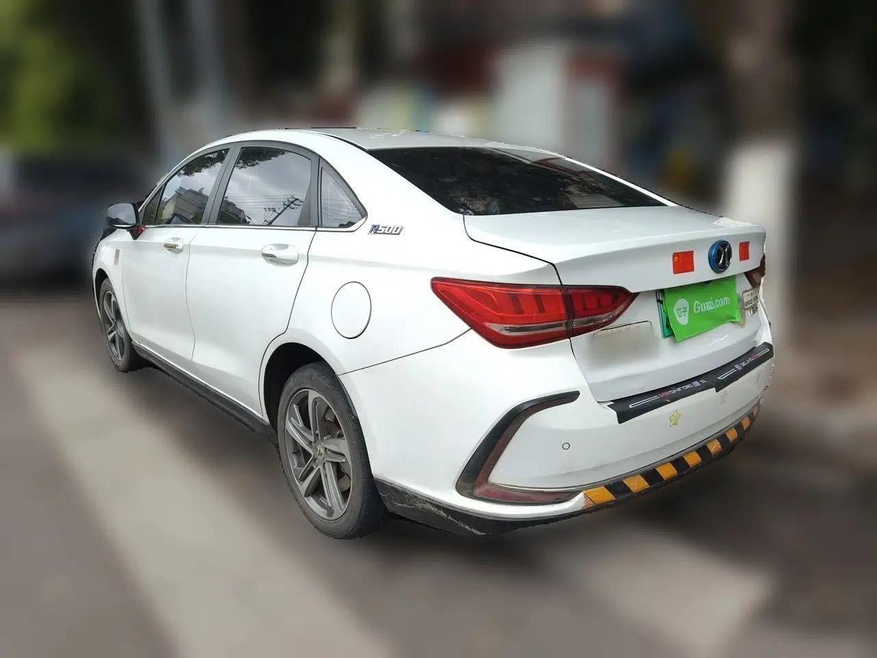 BAIC Beijing EU5 2018 R500 Smart Wind Edition — миниатюра 4