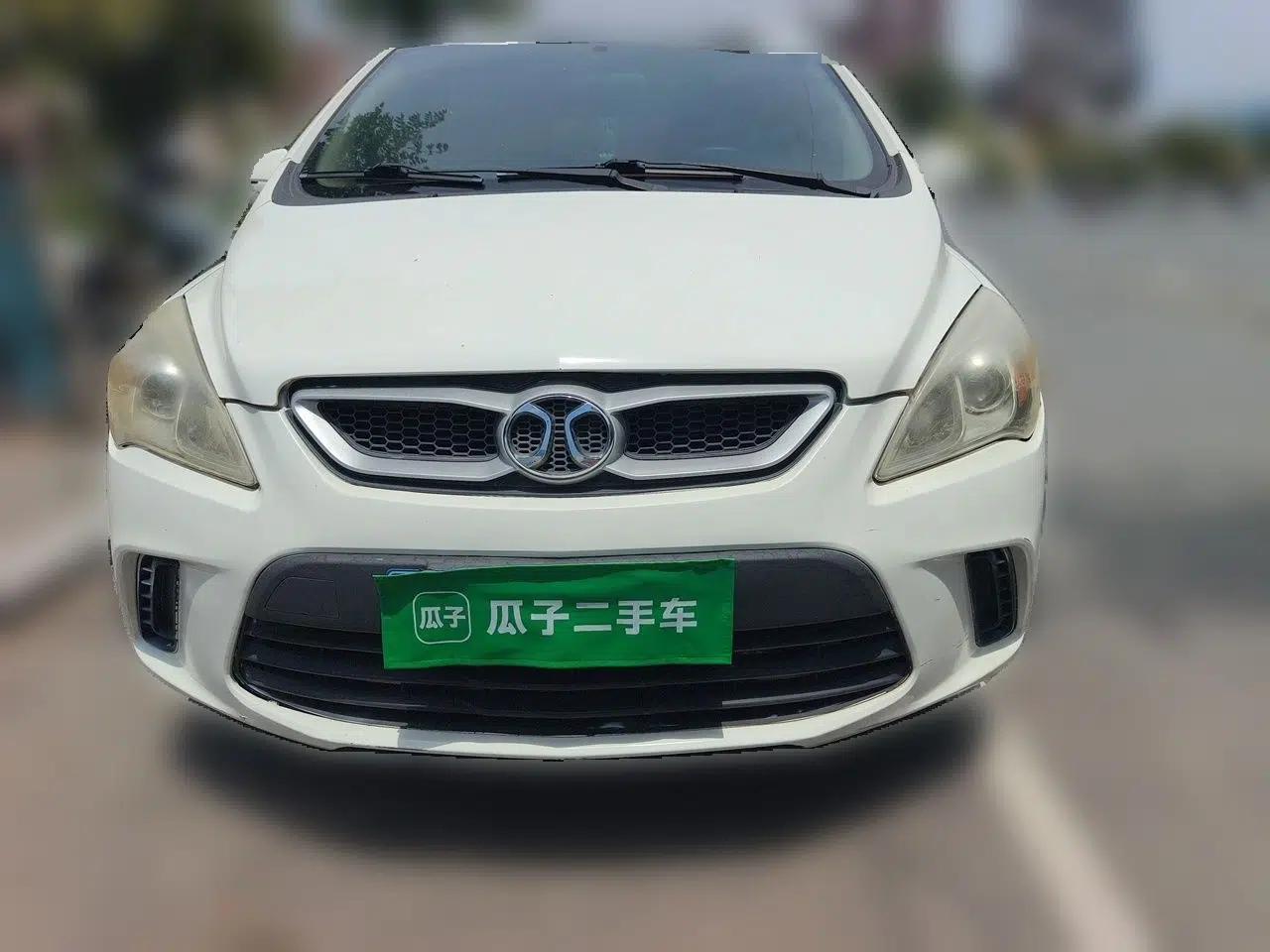 BAIC Senova D20 2015 Hatchback 1.5L Manual Lotte Edition — миниатюра 2