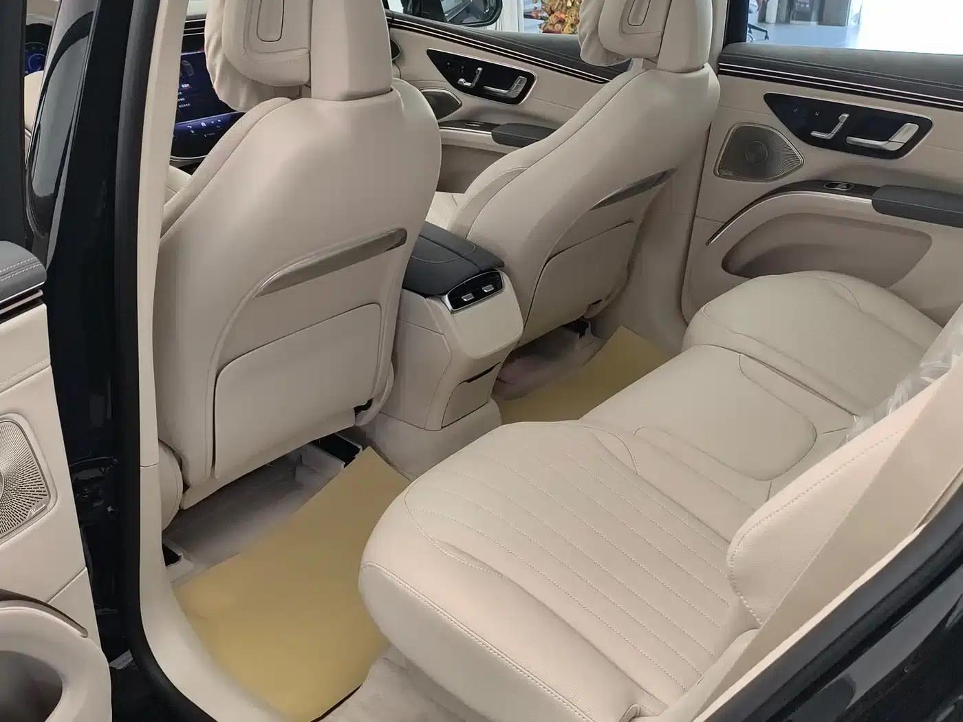 Mercedes-Benz EQS SUV 2025 500 4MATIC — миниатюра 11
