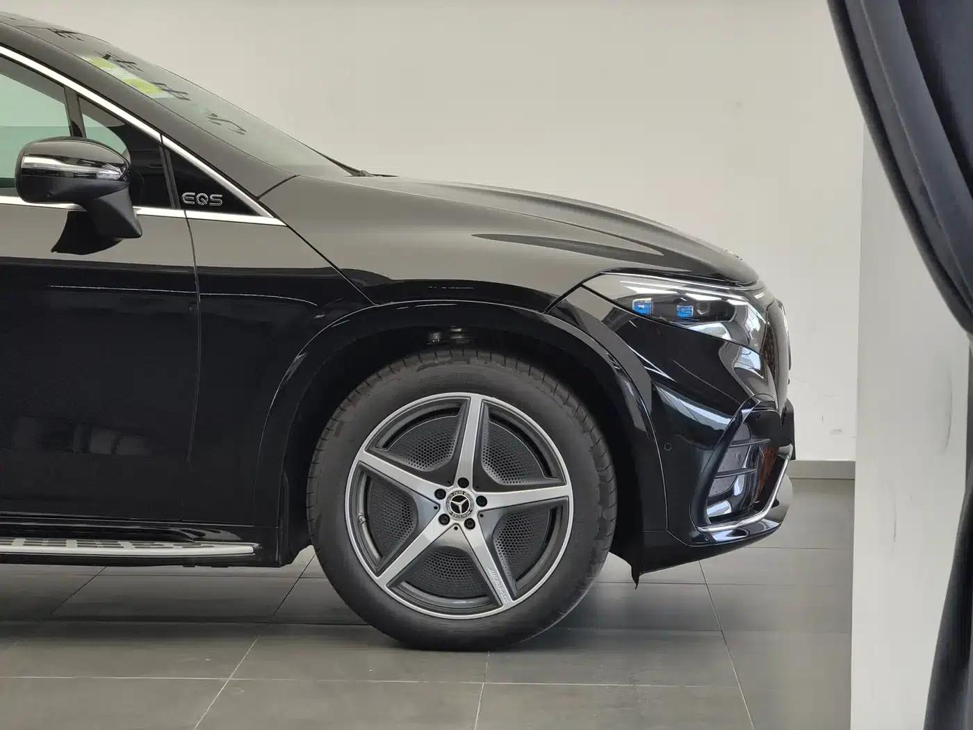 Mercedes-Benz EQS SUV 2025 500 4MATIC — миниатюра 17