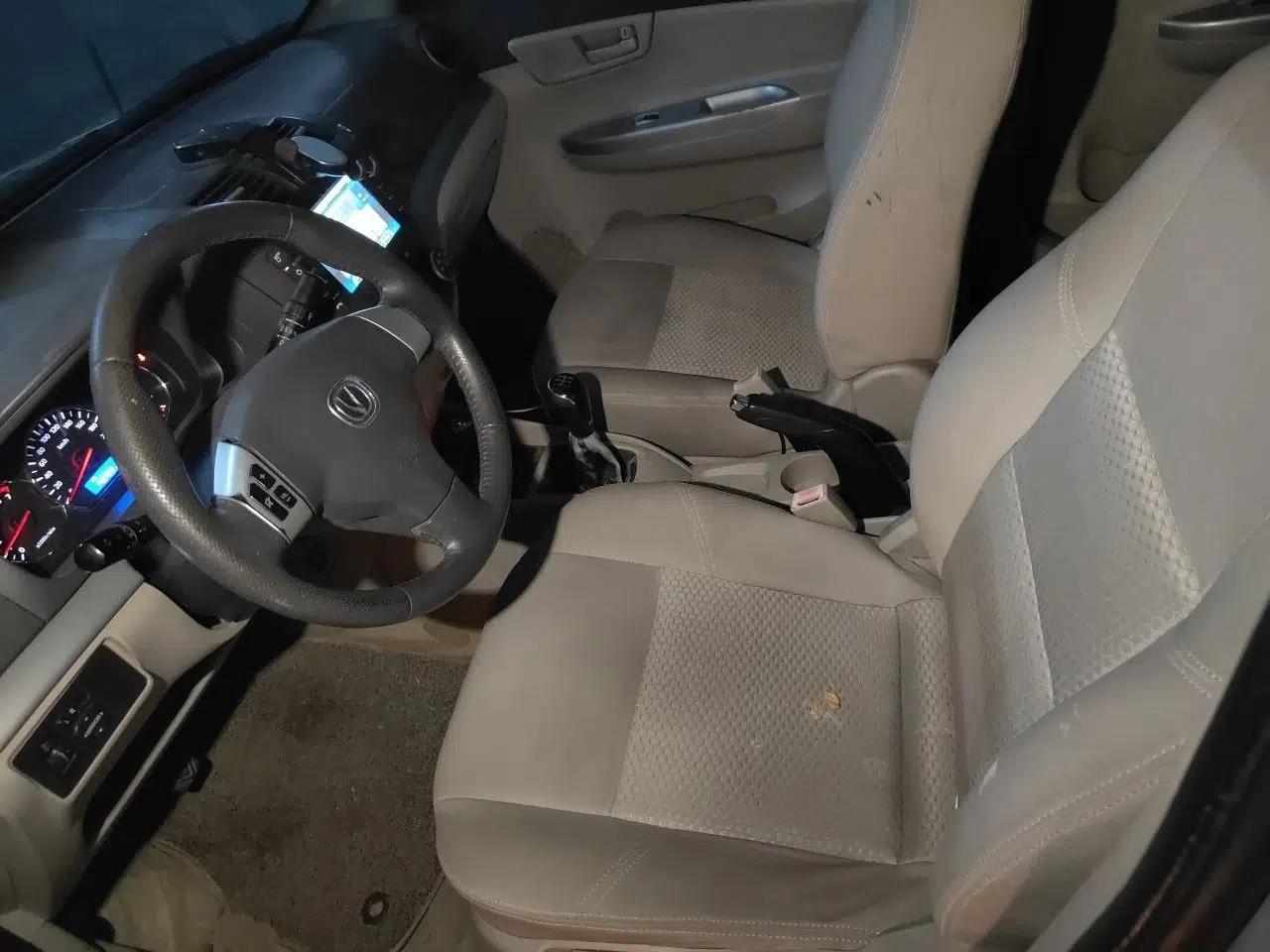 CHANGAN Alsvin V5 2012 1.5L Manual Sport Version China IV Standard — миниатюра 15