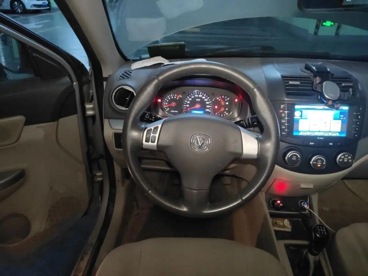 CHANGAN Alsvin V5 2012 1.5L Manual Sport Version China IV Standard — миниатюра 10