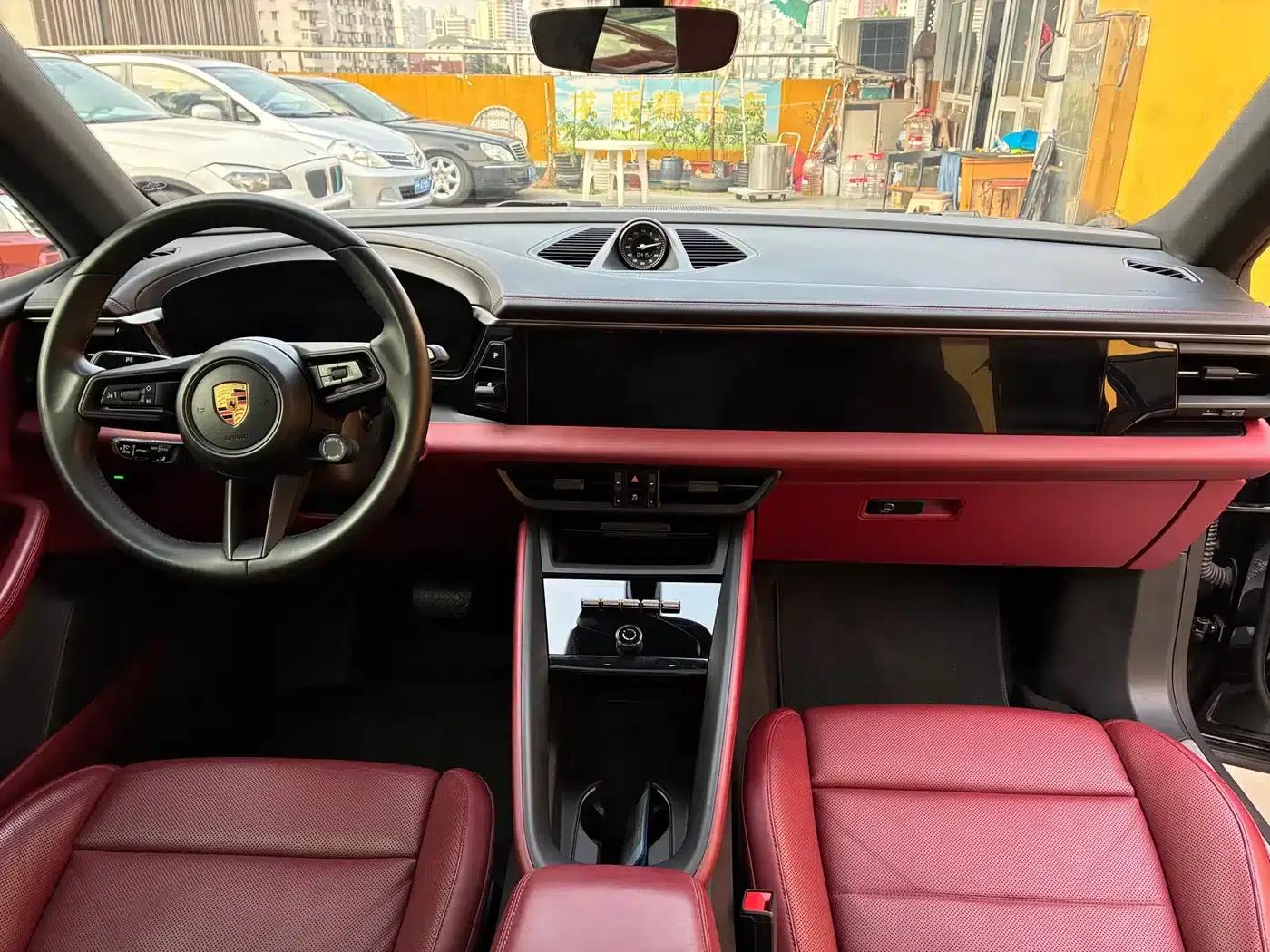 Macan 4 New Energy — миниатюра 13