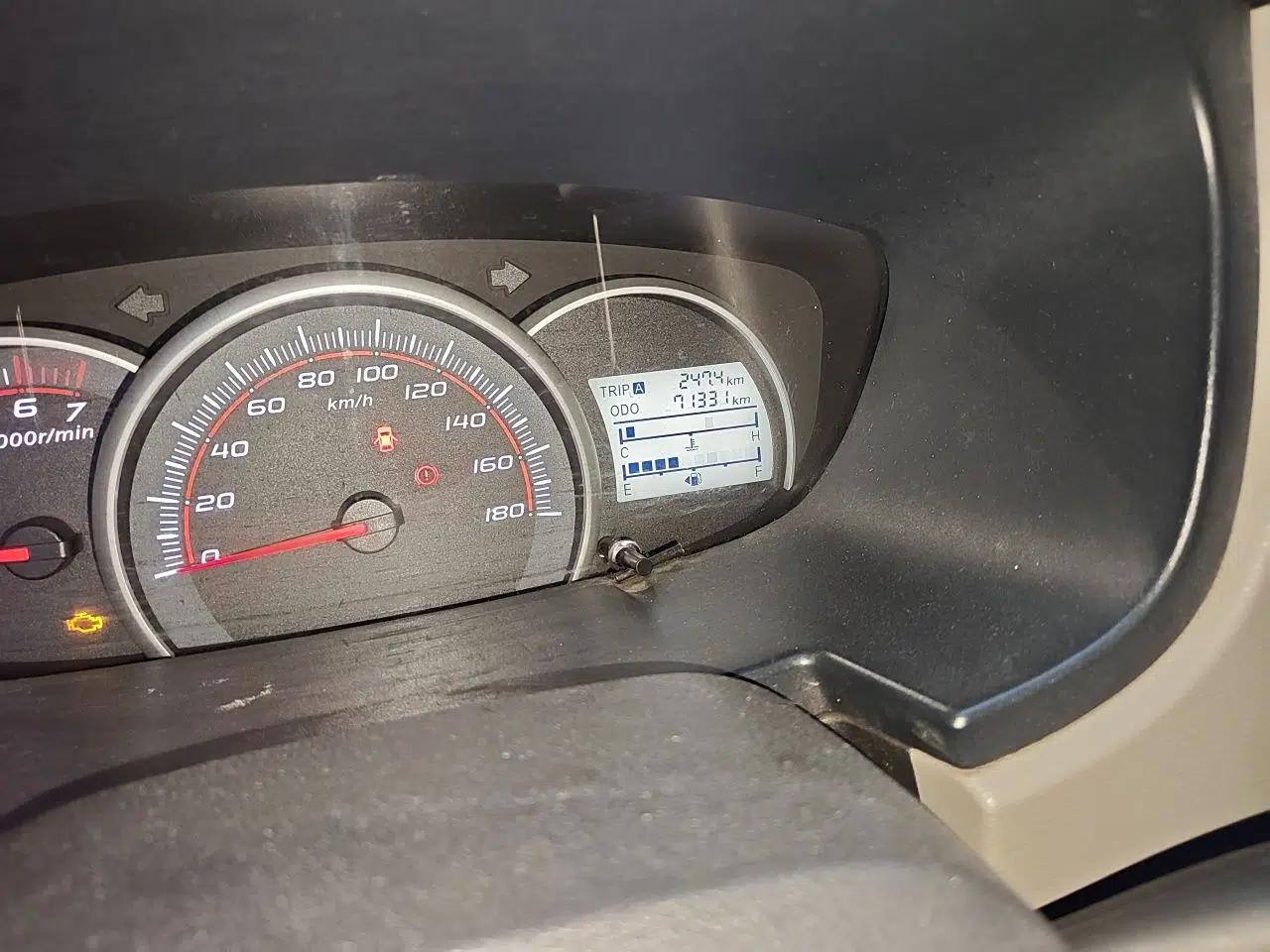 CHANGAN OSHAN Olisway 2015 1.2L Manual Enjoyment Model — миниатюра 12