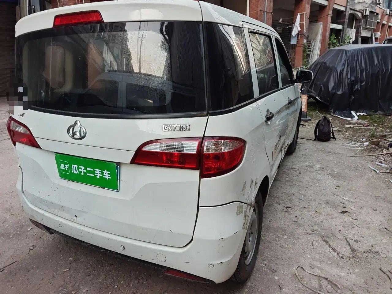 CHANGAN OSHAN Olisway 2015 1.2L Manual Enjoyment Model — миниатюра 6