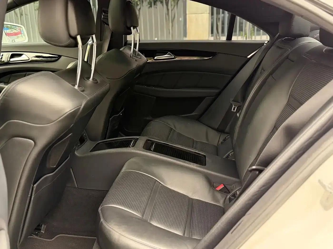 2015 Mercedes-Benz CLS AMG 63 4MATIC — миниатюра 11