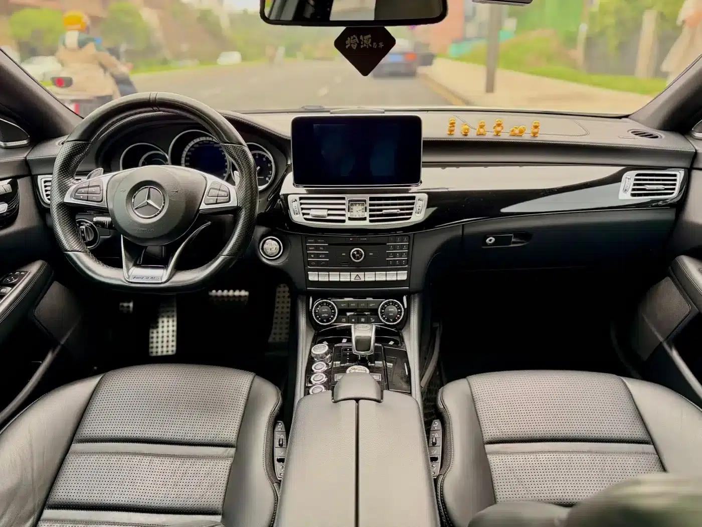 2015 Mercedes-Benz CLS AMG 63 4MATIC — миниатюра 12