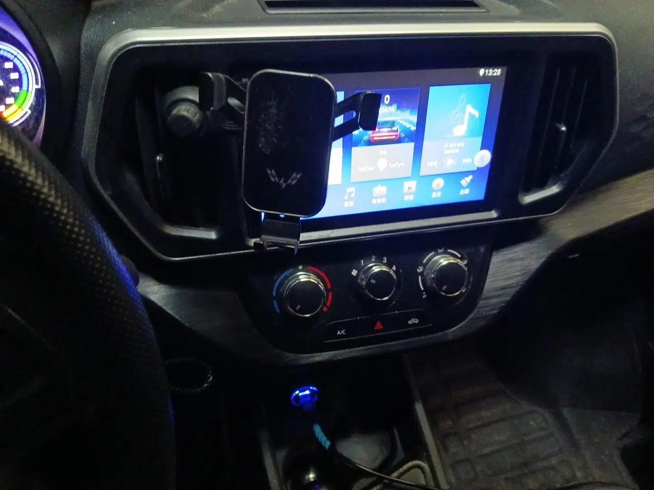 CHANGAN KAICHENG Ruixing EM60 2025 Passenger Version Comfort Edition 6 Seats 300 km Range Side-Hinged Doors — миниатюра 13