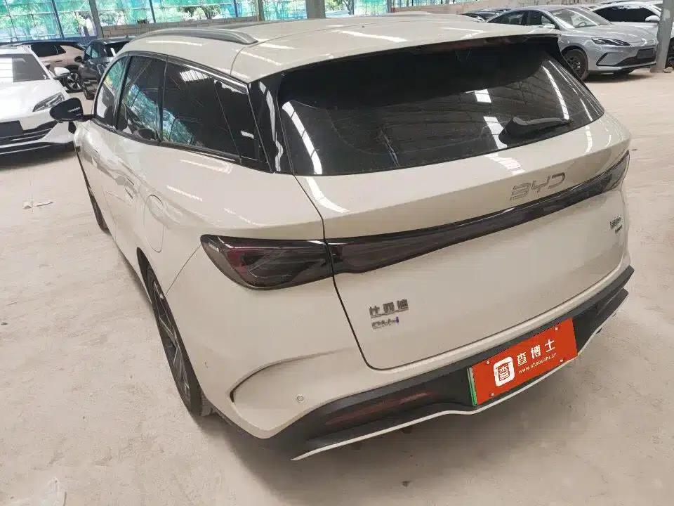 Seal 06 DM-i Touring Edition 2025 DM-i 150KM Flagship Model — миниатюра 3