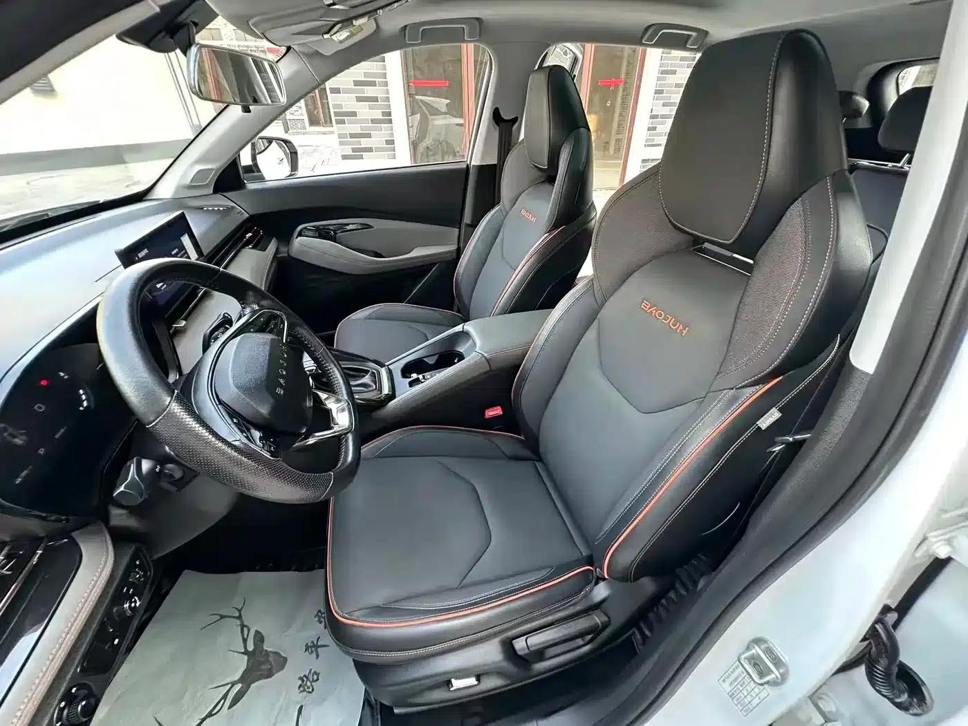 Baojun RS-3 2020 1.5L CVT 24-Hour Online Luxury Edition — миниатюра 16