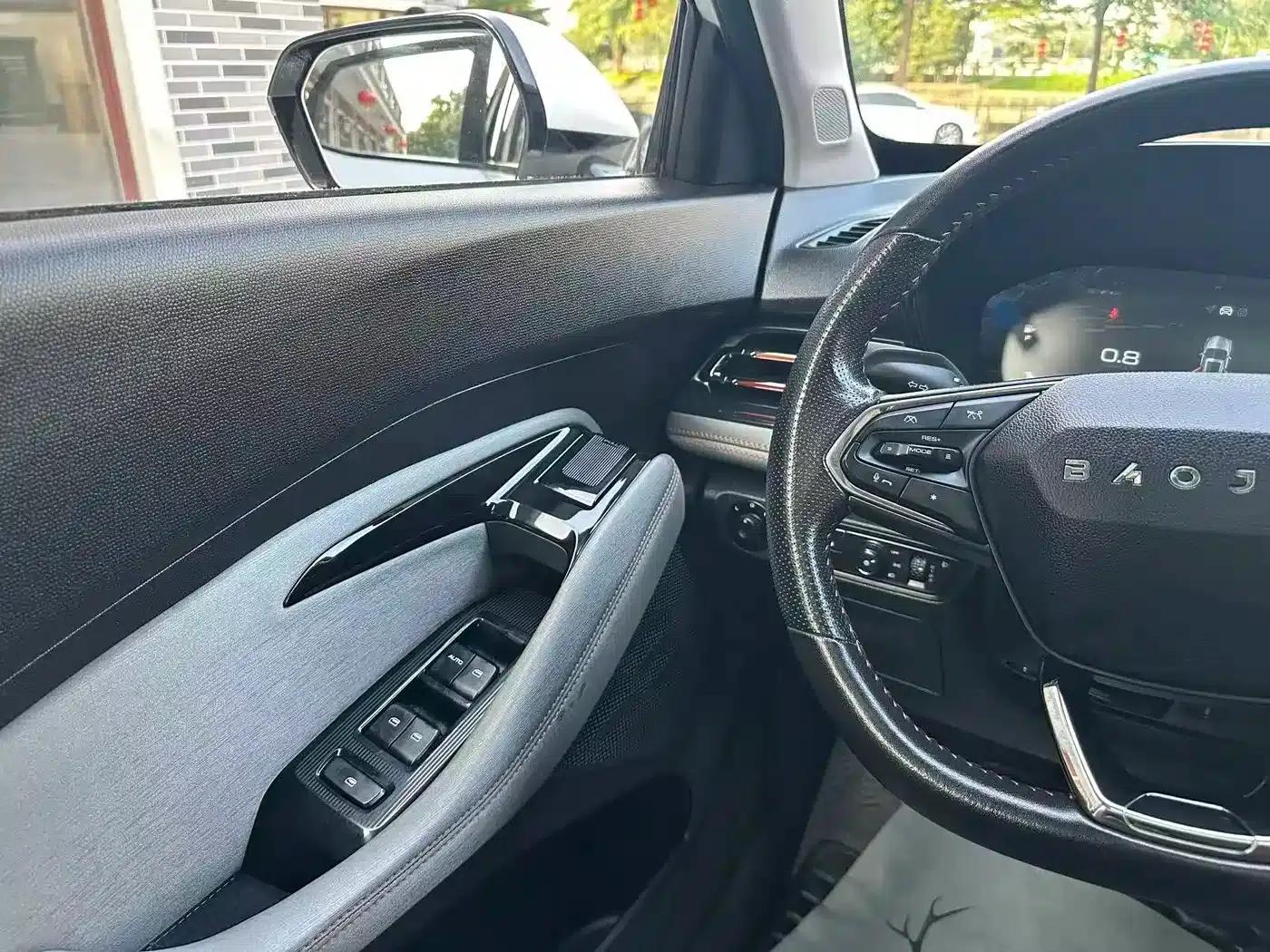 Baojun RS-3 2020 1.5L CVT 24-Hour Online Luxury Edition — миниатюра 17